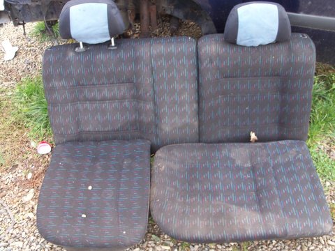 Set bancheta si scaune VW GOLF 3