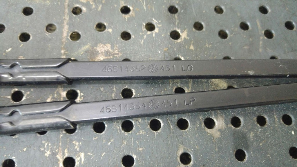 Set brate stergator parbriz fiat stilo 1