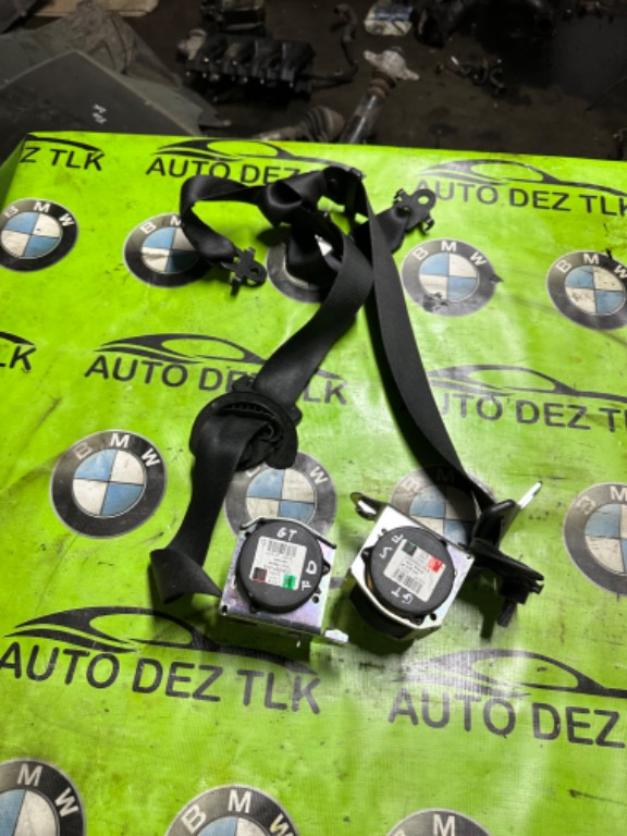 Set Centuri de siguranta fata stanga / dreapta BMW