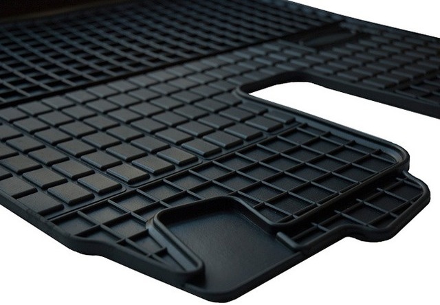 Set Covorase Auto Cauciuc Negro Iveco Eu