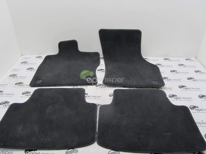 Set Covorase Mocheta VW Passat B8 Sedan Originale