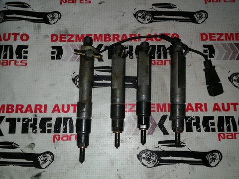 Set de 4 injectoare 1.9 tdi pentru Volkswagen Golf 4 1.9 tdi