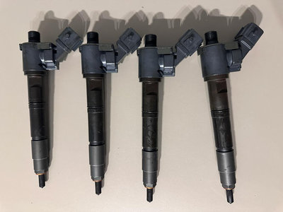 Set de 4 Injectoare 40,000km Volvo XC90 XC60 S60 V