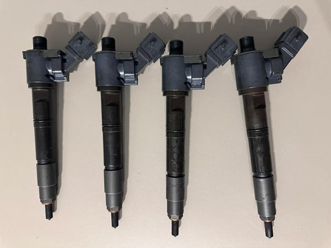 Set de 4 Injectoare 40,000km Volvo XC90 XC60 S60 V60 V40 31452113