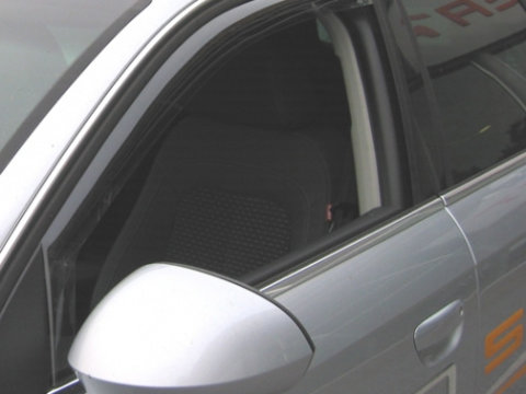 SET DEFLECTOARE AER FATA AUDI A4/AVANT (2001-2007) SEAT EXEO (2009-)