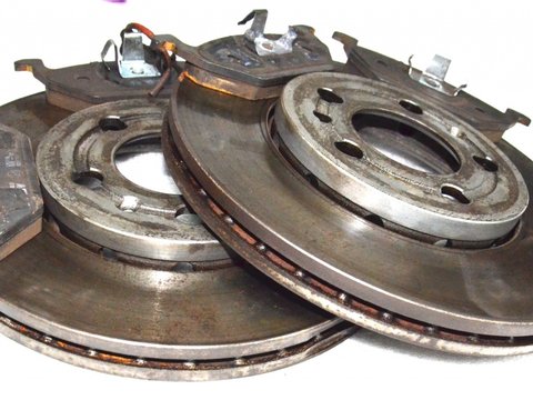 Set discuri fata ate Polo 9N 1.4 tdi amf 55kw / 122151