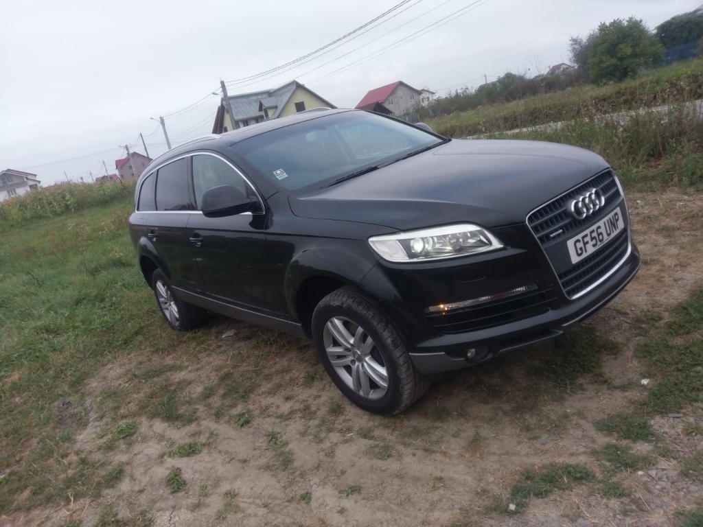 Set faruri Audi Q7 2006 SUV 3.0tdi