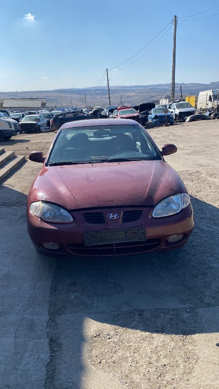 Set faruri Hyundai Lantra 2001 Limuzină 2.0 benzină