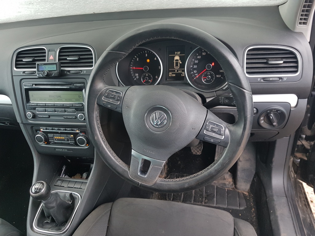 Set faruri VW Golf 6 2010 coupe 2.0 tdi