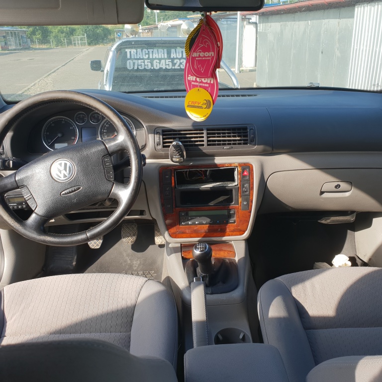 Set faruri VW Passat B5 2005 berlina 200