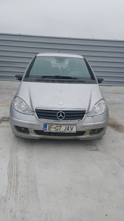 Set fete usi Mercedes A-Class W169 2005 