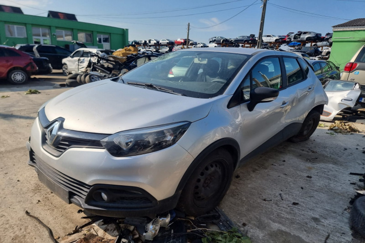 Set fete usi Renault Captur 2013 SUV 1.5 dci K9K 608