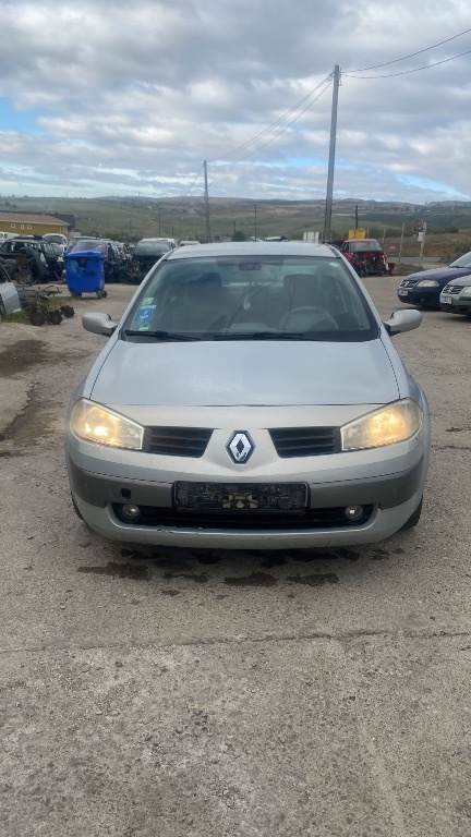 Set fete usi Renault Megane 2 2004 Berlina 1,4 benzina