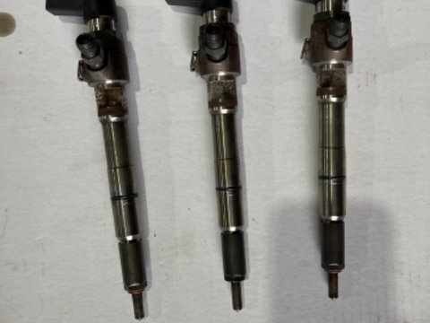 Set Injectoare Injector 1.6 Diesel Cay Vw Volkswagen Passat B6 B7 Skoda Octavia Yeti cod 03L130277B