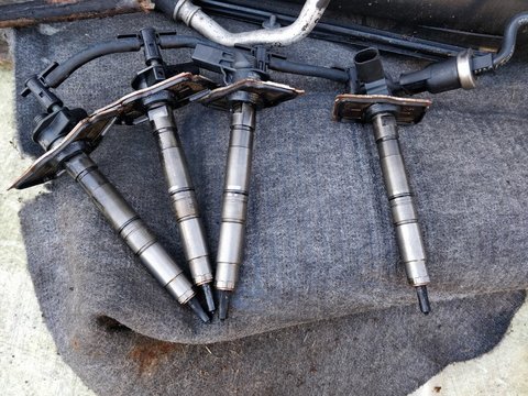 Set Injectoare Vw Tiguan 2.0 TDI EURO 5