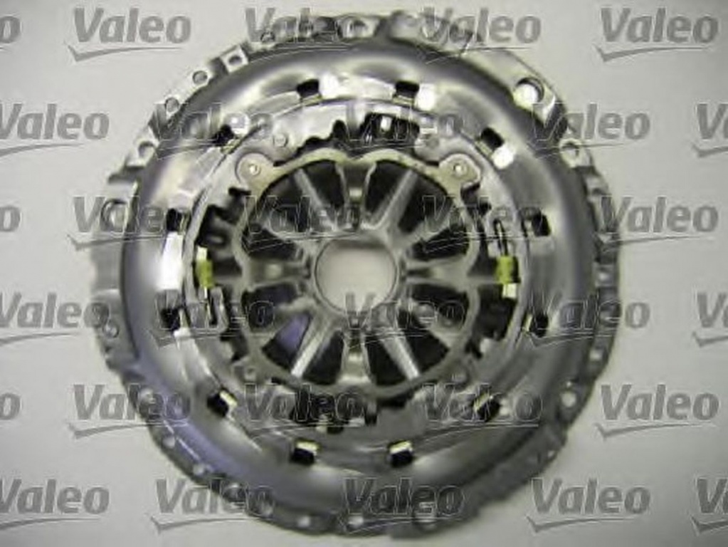 Set kit ambreiaj AUDI A4 Avant 8E5 B6 VALEO 826642