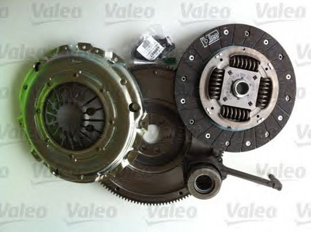 Set kit ambreiaj SKODA OCTAVIA Combi 1U5 VALEO 845010