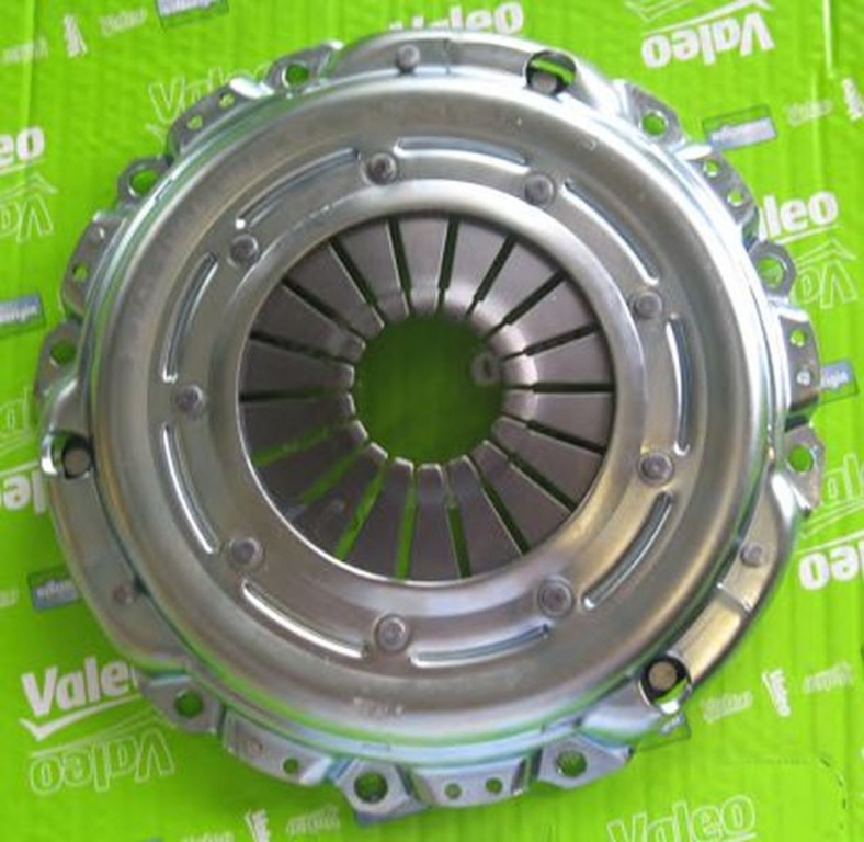 Set kit ambreiaj VOLVO V70 III BW VALEO 826713