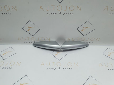 Set ornamente exterior aripi Volkswagen Jetta (1K2) Berlina 1.6 TDI CAYC 2010