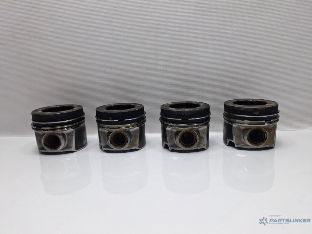 Set pistoane SEAT LEON III 5F1 2012 - > TDI CUNA, CUPA, DJGA 04L107065M