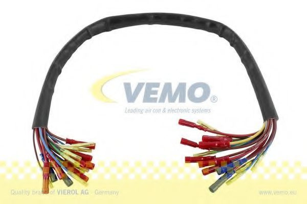 Set reparatie, set cabluri VW TRANSPORTER / CARAVELLE Mk IV bus (70XB, 70XC, 7DB, 7DW, 7DK (1990 - 2003) VEMO V10-83-0065