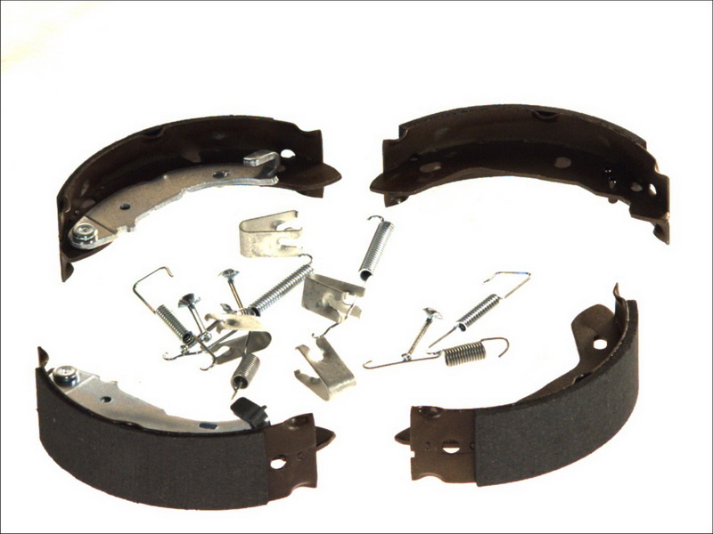Set saboti frana spate se potrivește. MERCEDES A W168 1.4-1.6-1.7D 07.97-08.04 MERCEDES-BENZ A-CLASS (W168), Hatchback, 07.1997 - 08.2005 BOSCH 0 986 487 565