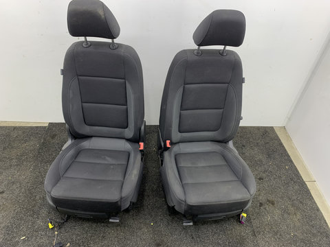 Set scaune cu bancheta din material panza VW TIGUAN CFFB 2008-2017 DezP: 24265