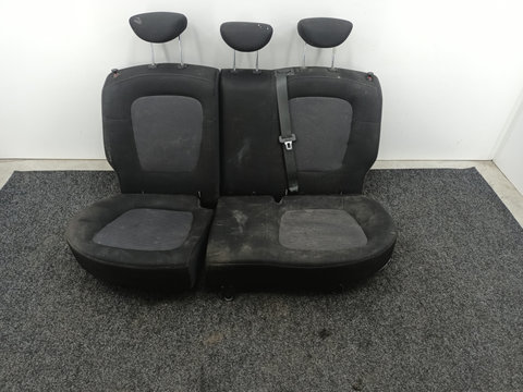 Set scaune cu bancheta piele Hyundai I20 1.3i G4LA-5H 2012-2015 DezP: 15607