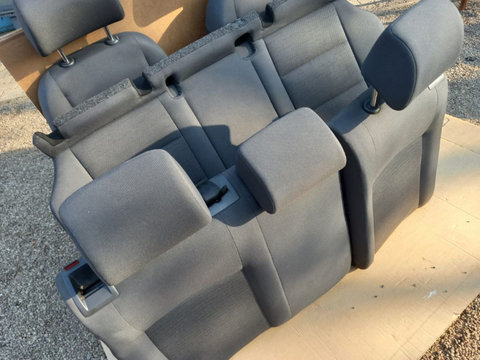 Set scaune fata banchete spate si tetiere Vw Golf 5 hatchback 4 usi