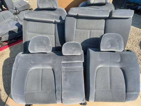 Set scaune fata banchete spate tapiterie plus Peugeot 407 berlina