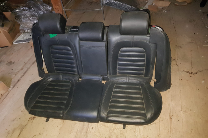 Set scaune Isofix cu incalzire Volkswage