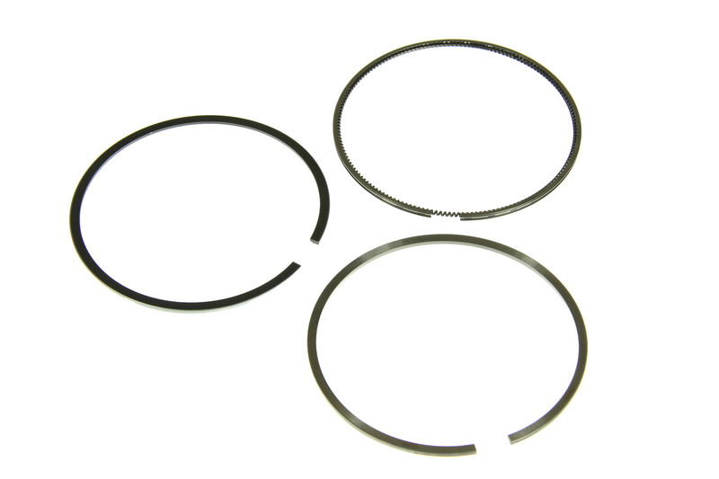Set segmenti / piston pentru Nissan Cabstar , Atleon -- motorizari 3.0 d