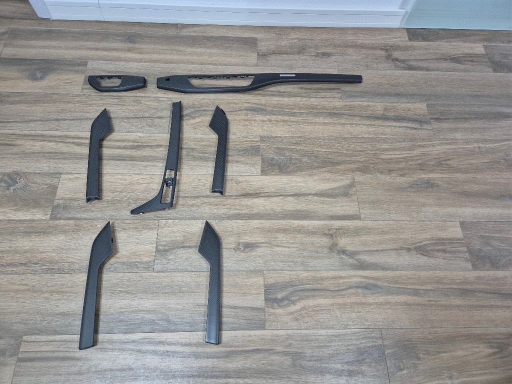 Set trimuri ornamente Carbon Mat RS Audi RS4 RS5 B