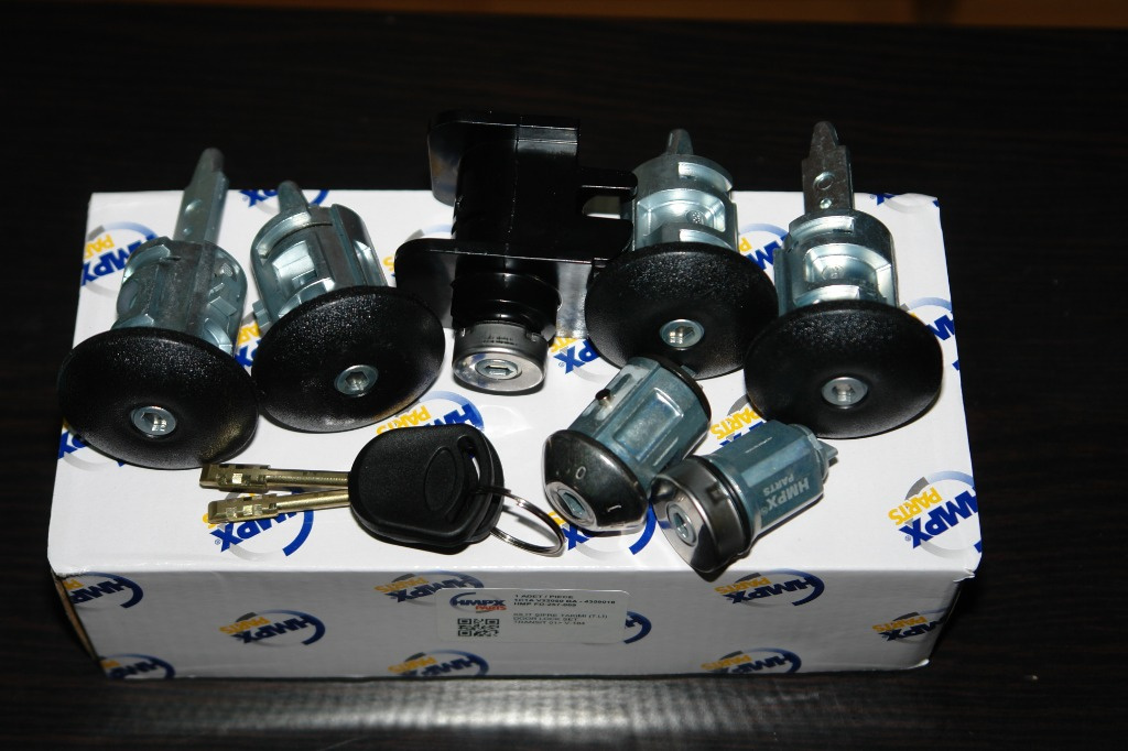 Set yale usi Ford Transit an 2000-2006