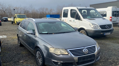 Sigla capota portbagaj Volkswagen VW Pas