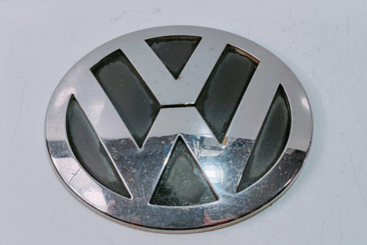 Sigla EMBLEMA 3C9853630 Volkswagen VW Golf 5 [2003