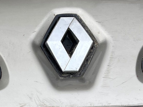 Sigla Emblema de pe Bara Spoiler Fata Renault Twingo 2007 - 2014 [C3683]