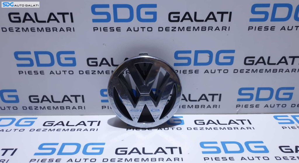 Sigla Emblema Grila Bara Spoiler Fata Volkswagen Golf 4 1998 - 2006 Cod 1J5853601A