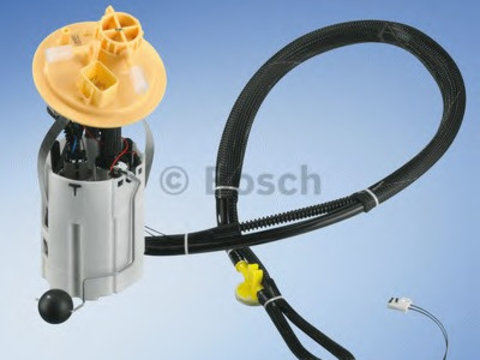 Sistem alimentare cu combustibil 1 582 980 141 BOSCH pentru Volvo V70 Volvo S60 Volvo S80 Volvo Xc70