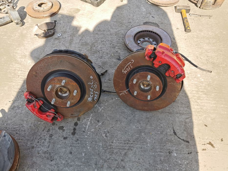 Sistem frânare disc etrier discuri 2.0 tdci ford focus mk4 2019 St lin