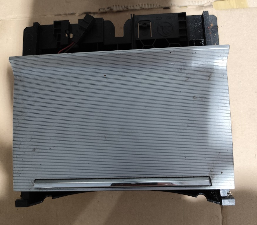 SKODA OCTAVIA 3 CONSOLA CENTRALĂ DEPOZITARE 5E2863077H