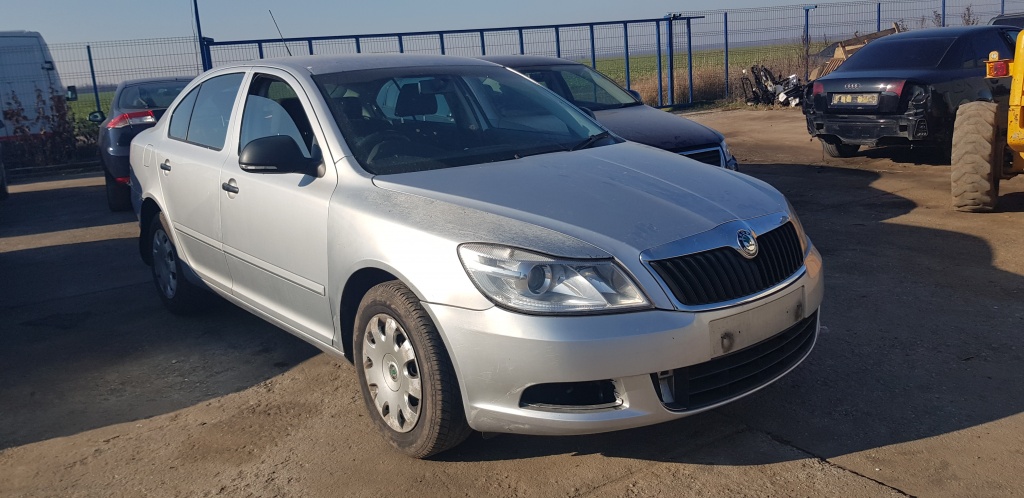 Skoda Octavia II din 2012, motor 1.6 tdi, tip CAY