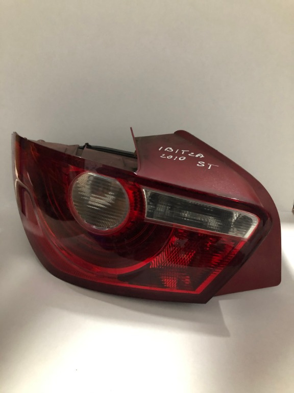 Soclu stop stanga Seat Ibiza 2009-2013 coupe