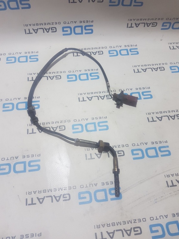 Sonda / Senzor Temperatura Gaze VW Touran 1.6 tdi CAY 2010 - Prezent COD : 03L 906 088 DE / 03L906088DE