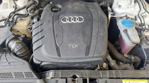 Spalator faruri Audi A4 B8 2013 SEDAN 2.