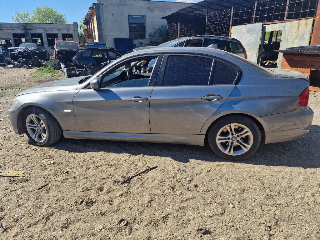 Spalator faruri BMW E90 2011 Berlina 2.0