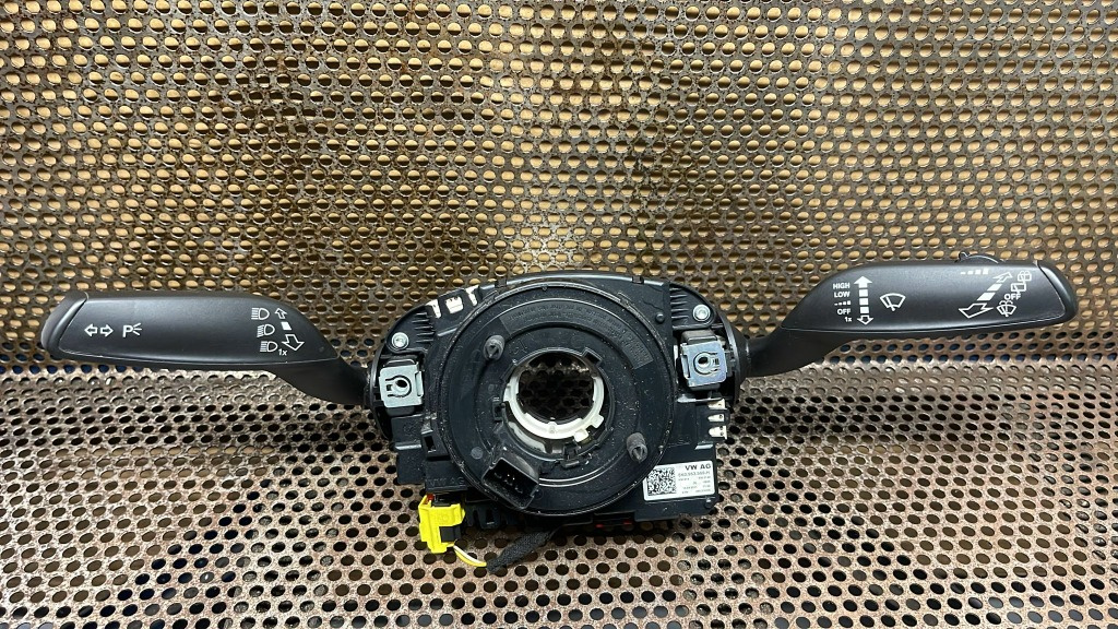 Spiră cu manete Audi A1 8X 2010-2018 5K0953569H