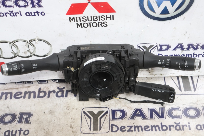 SPIRA VOLAN CU MANETE RENAULT CLIO 5 - COD 255540638R - AN 2021