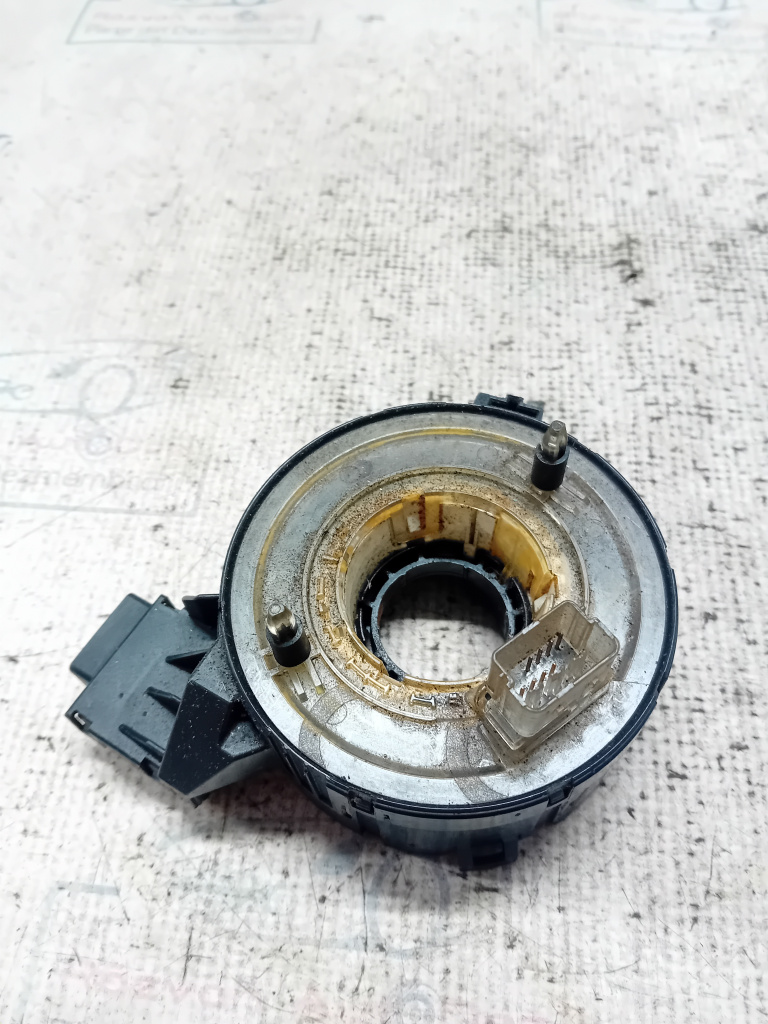 Spira volan Volkswagen Eos 2008, 1K0959653C