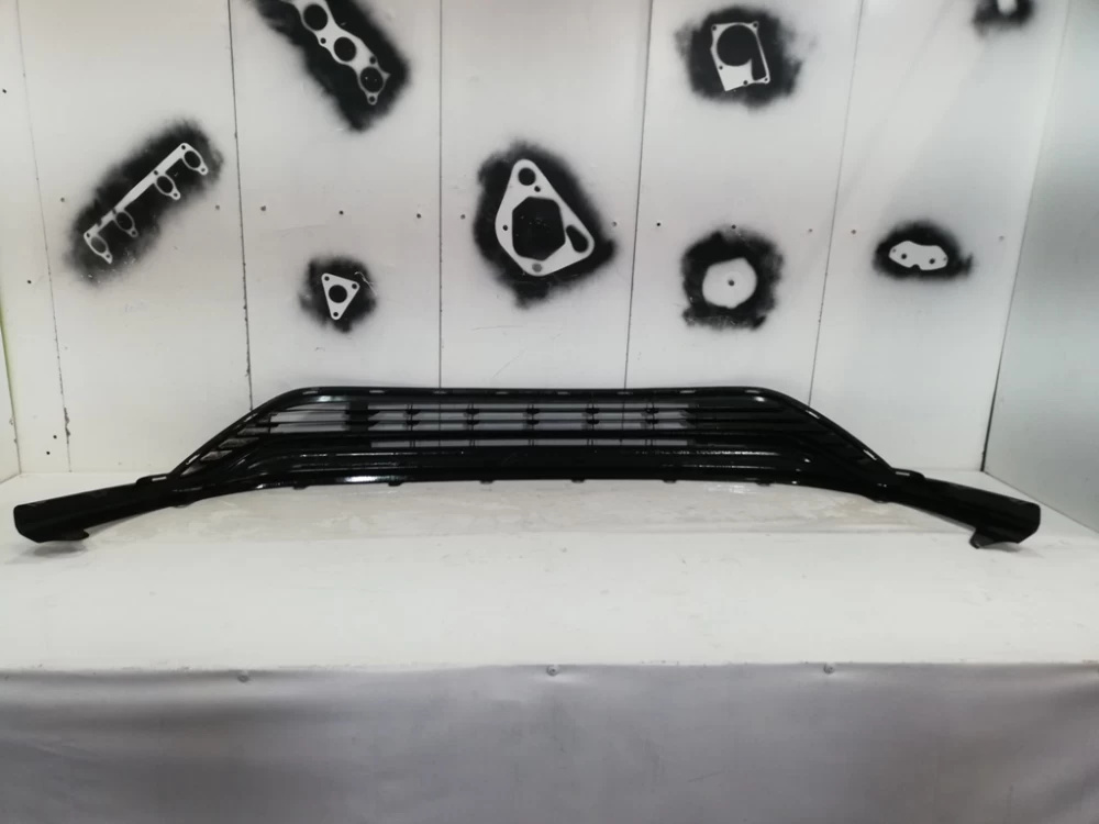 Spoiler bara fata Toyota Highlander An 2